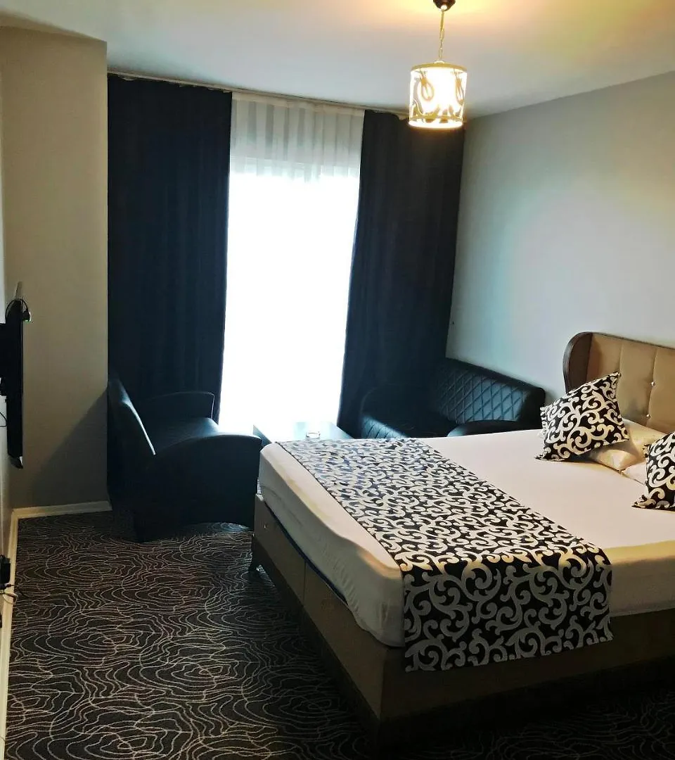 Merze Suite Konaklama Istanbul Apartment