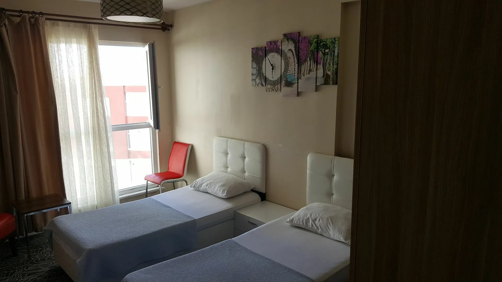 Merze Suite Konaklama Istanbul Turkey