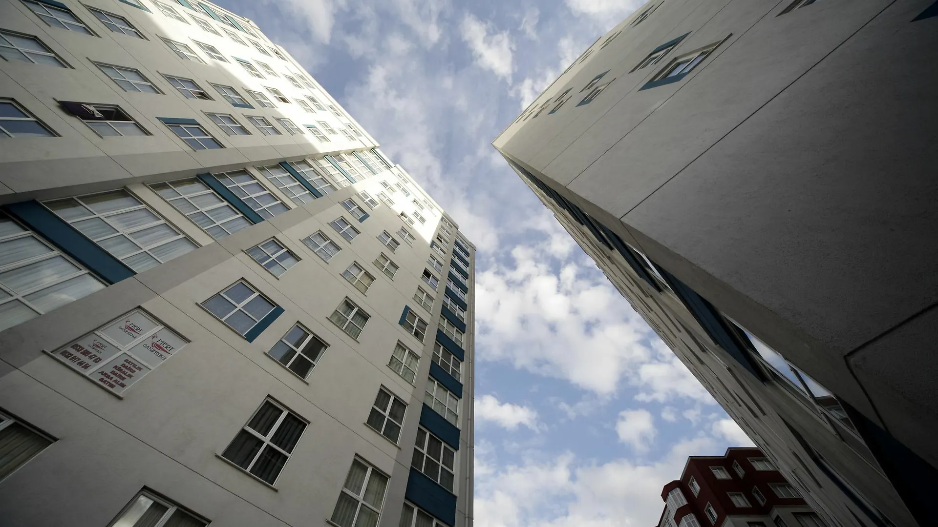 Merze Suite Konaklama Istanbul Apartment
